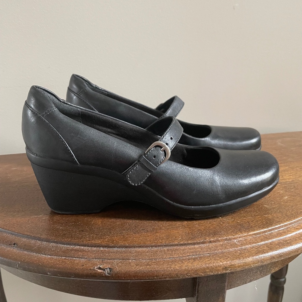 Clarks Black Mary Jane Wedge Pumps